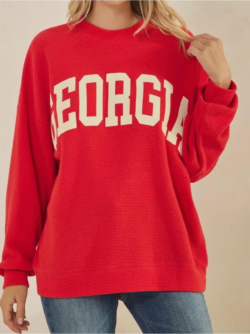 Tres Bien Georgia Graphic Cloudy Knit Crewneck Top- Red